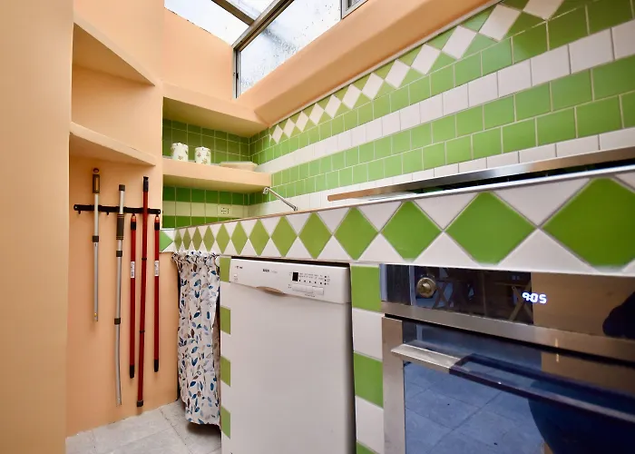 De Angelis House By Wonderful Italy * Sanremo